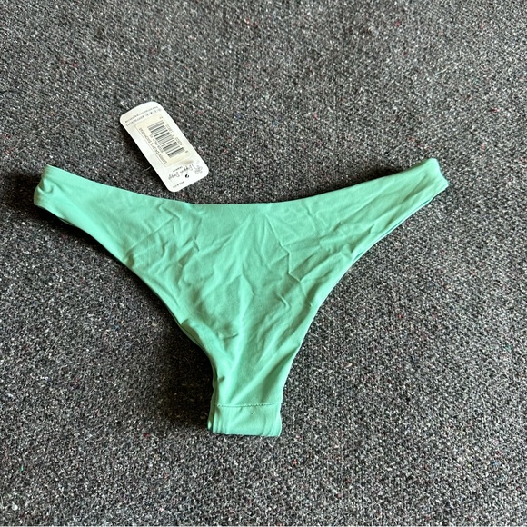 COPY - NWT Dippin Daisy’s Bikini Bottoms - Picture 8 of 8